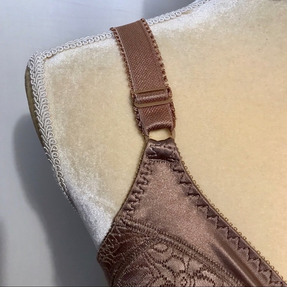 ❌SOLD❌ Bali NWT Bra Women 34B - Picture 3 of 7